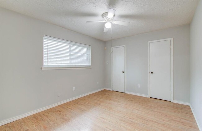 Building Photo - 17543 Methil Dr