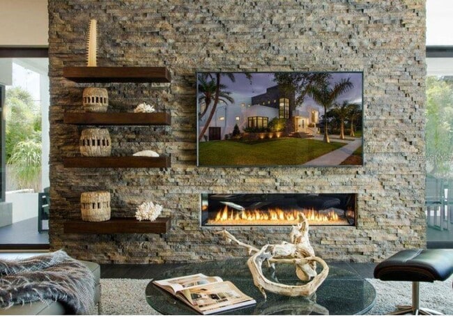 Building Photo - 356 Bayview Dr NE