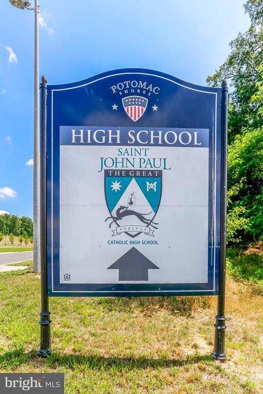 Building Photo - 1576 Meadowlark Glen Rd