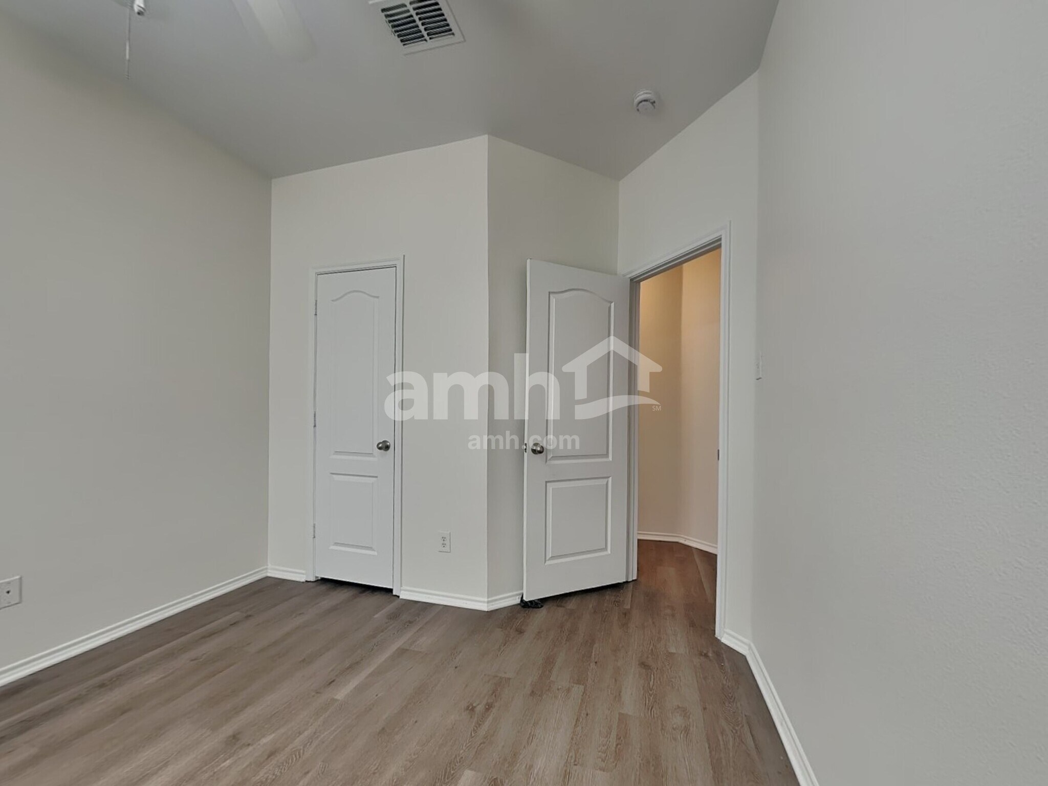 Building Photo - 485 Sausalito Dr