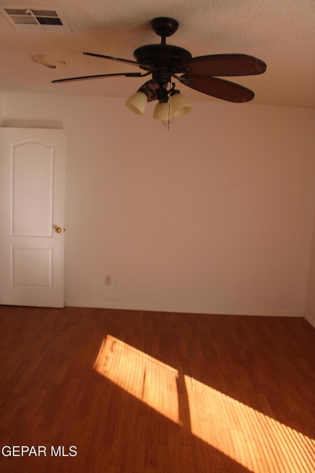 Building Photo - 11756 Bell Tower Dr