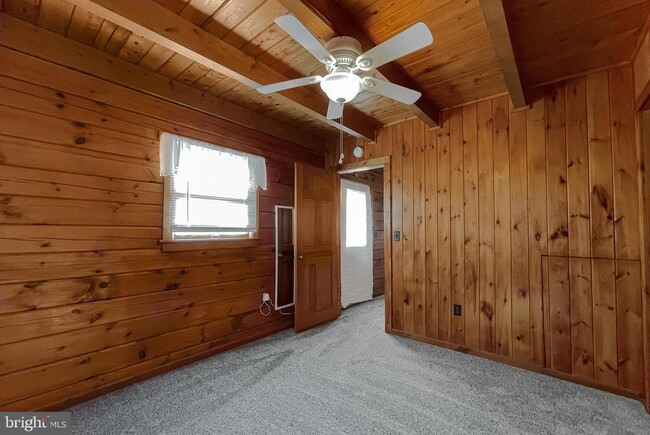 Building Photo - 23581 Belmar Dr