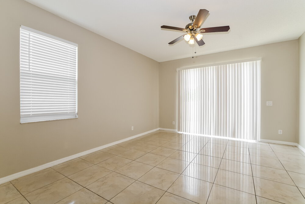 Building Photo - 2725 Eagle Glen Cir
