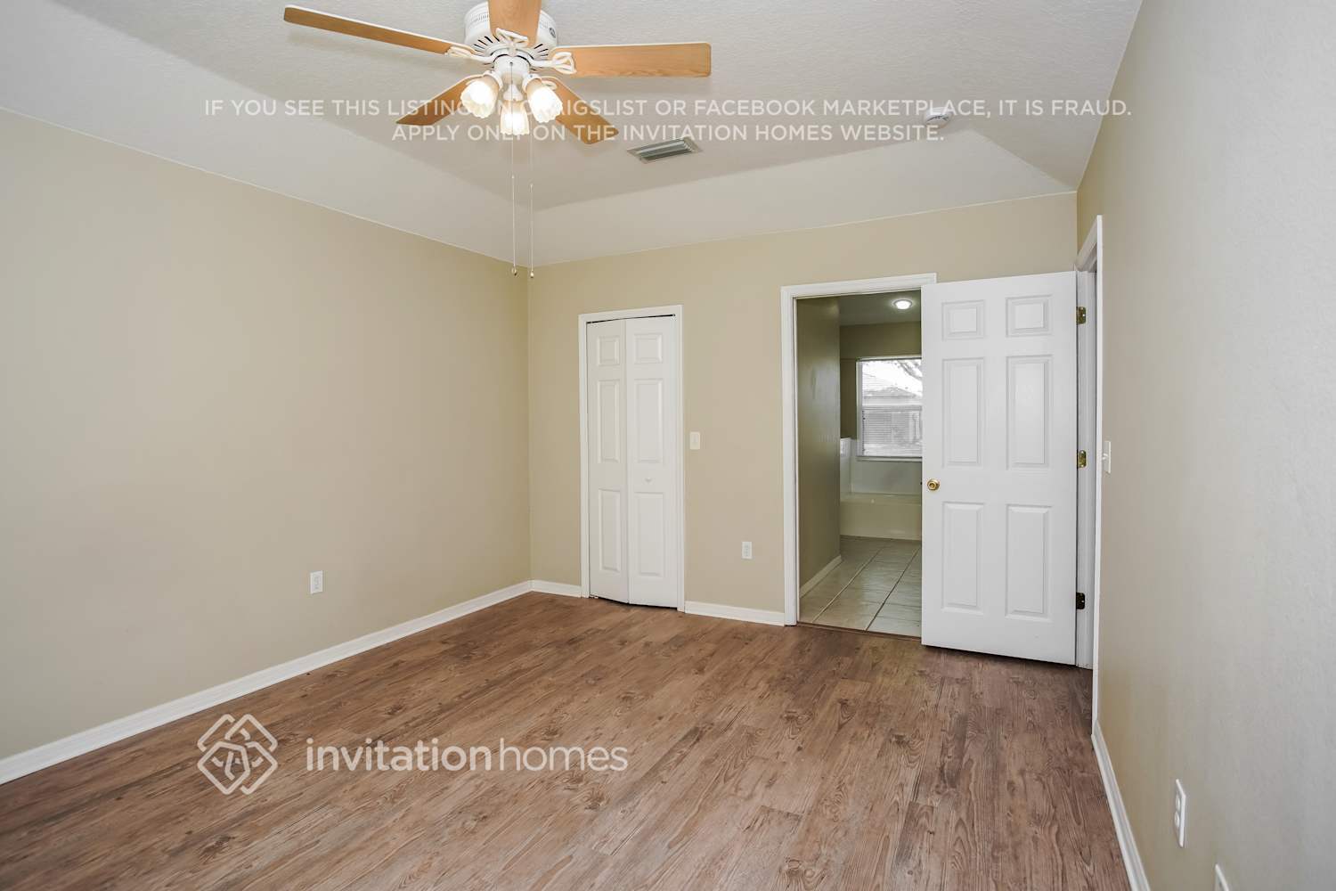 Building Photo - 6138 36th Ln E