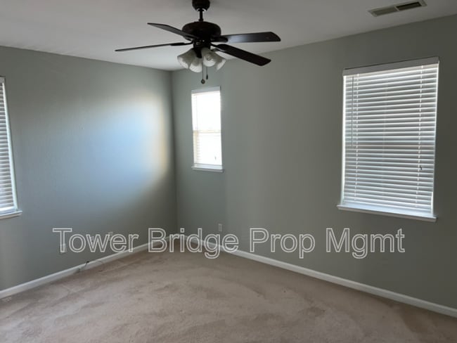 Building Photo - 5518 Sagpond Way