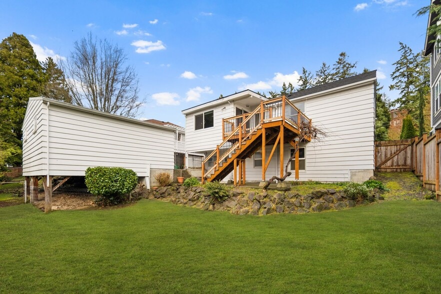 Building Photo - 4731 49th Ave NE