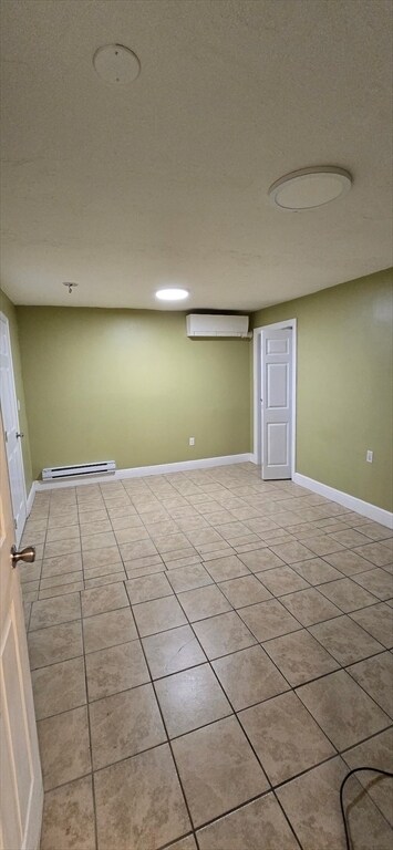 Building Photo - 115 Trenton St