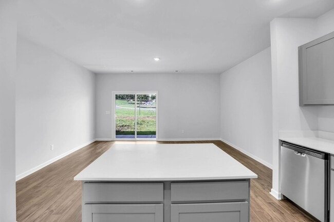 Building Photo - 719 Ashbrook Dr