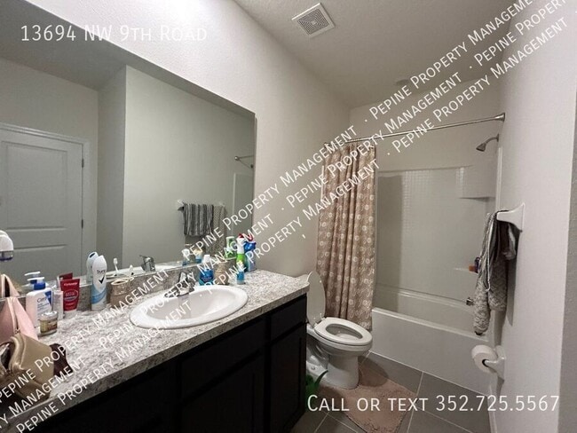 Building Photo - 13694 NW 9th Rd