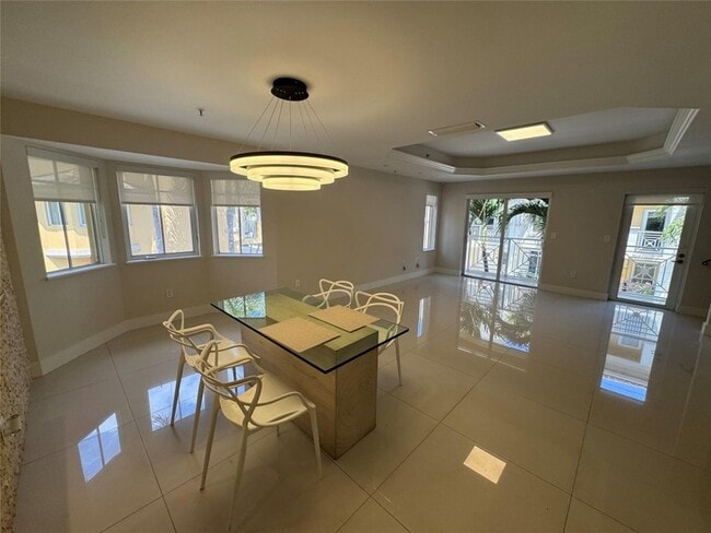 Building Photo - 2710 NE 184th Terrace