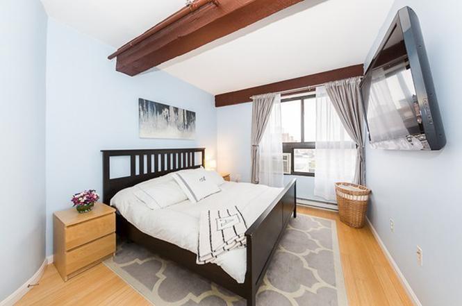 Building Photo - 12 Stoneholm St