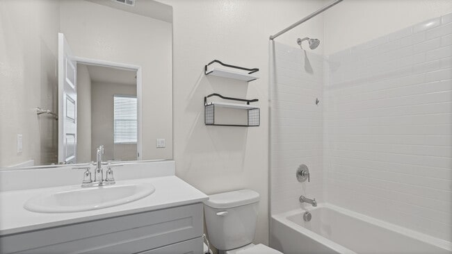 Building Photo - 40509 Melrose Dr