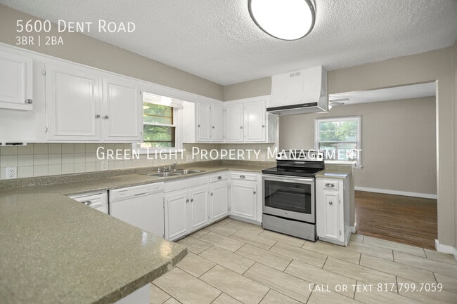Building Photo - 5600 Dent Rd