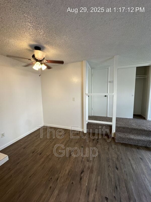 Building Photo - 2426 S Sallee St