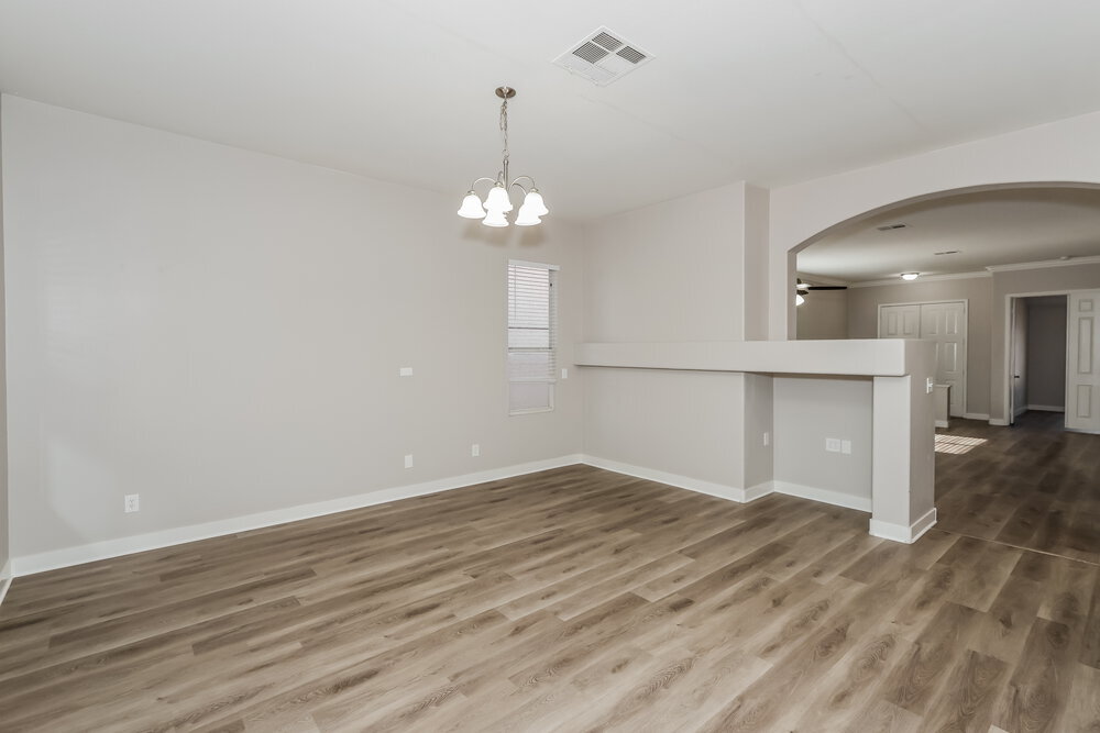 Building Photo - 2408 Goshen Ave
