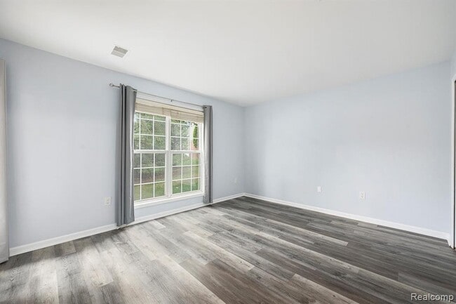 Building Photo - 28139 Carlton Way Dr