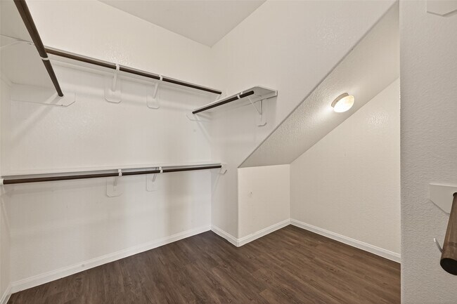 Building Photo - 24902 Signorelli Way