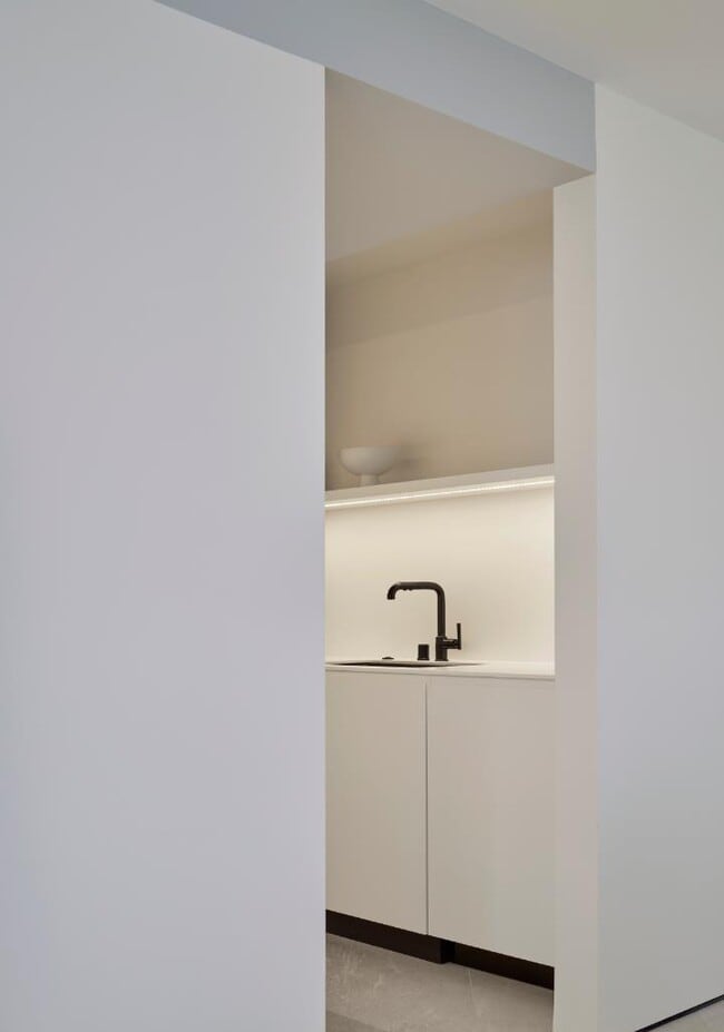 Building Photo - 1 Appian Way