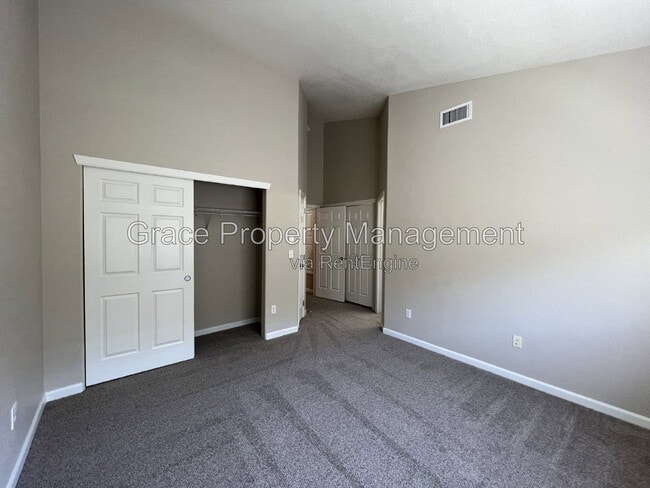 Building Photo - 5800 N Tower Dr