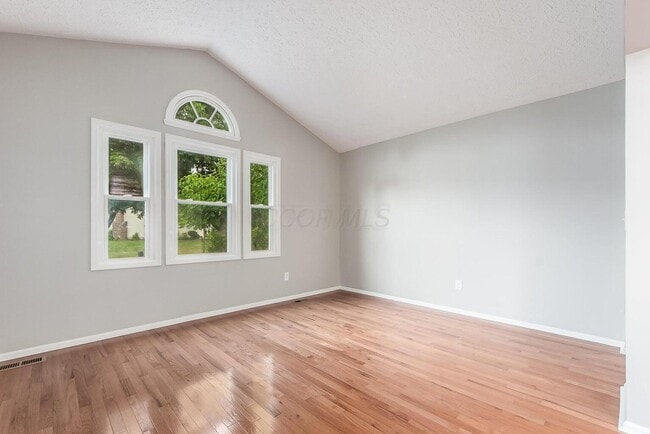 Building Photo - 6611 Fallen Timbers Dr