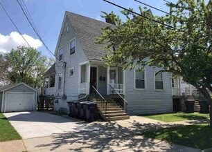 Building Photo - McKinley