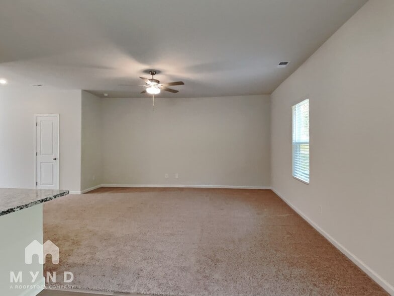 Building Photo - 286 Ivy Bank Dr
