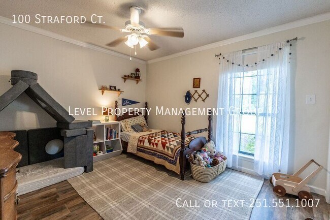 Building Photo - 100 Straford Ct