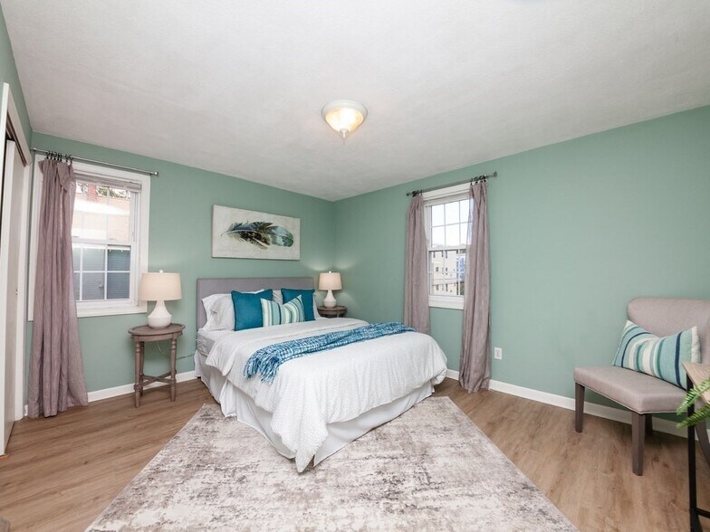 Building Photo - 7 Montvale St