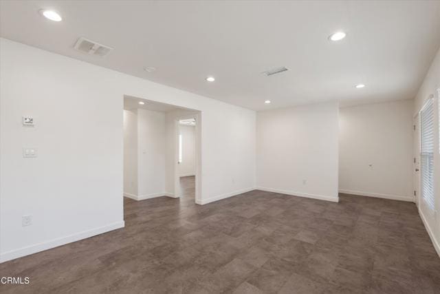 Building Photo - 2664 S La Brea Ave