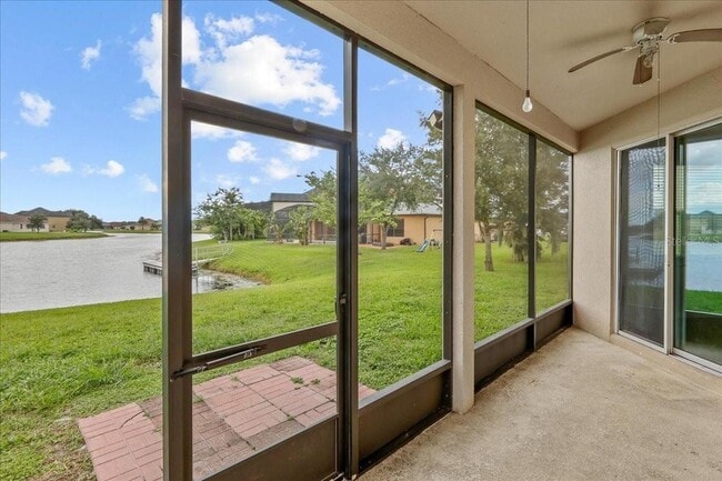 Building Photo - 1527 Angler Avenue