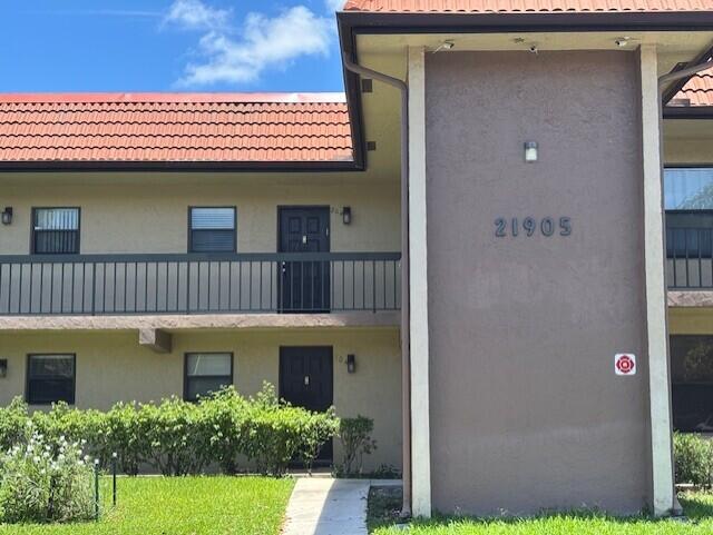 Building Photo - 21905 Lake Forest Cir
