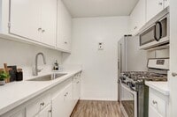 Building Photo - Harbor Isle