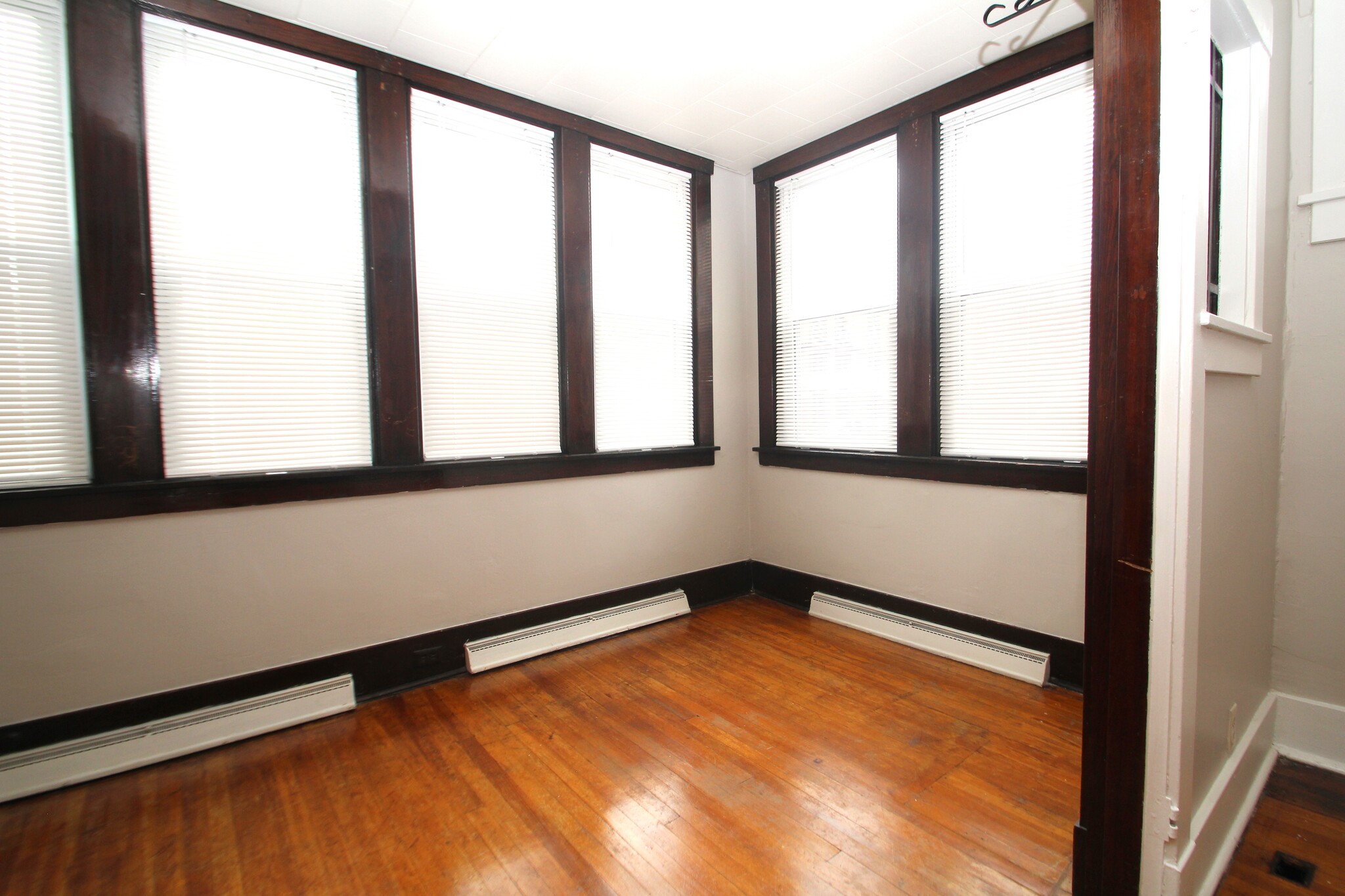 Building Photo - 5127 Liberty Ave