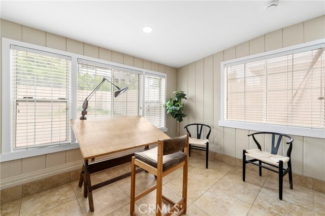 Building Photo - 232 Olive Pl