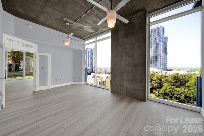 Building Photo - 210 N Church St