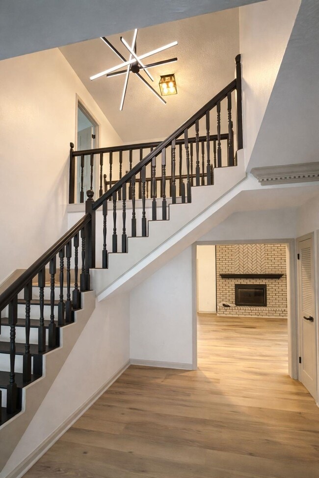 Building Photo - 6725 Kirby Trace Cove