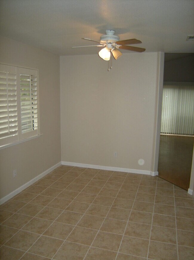 Building Photo - Charming 3-bedroom, 2-bathroom home!