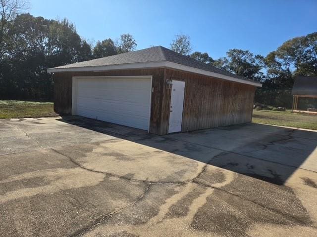 Building Photo - 10691 Tanner Williams Rd