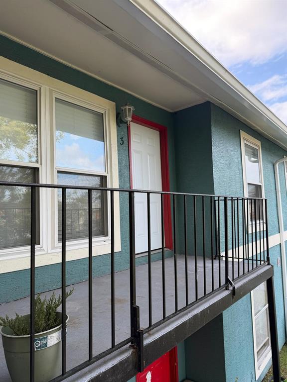 Building Photo - 1854 Caralee Blvd