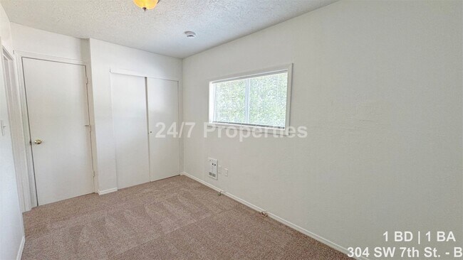 Building Photo - 2024-304MF