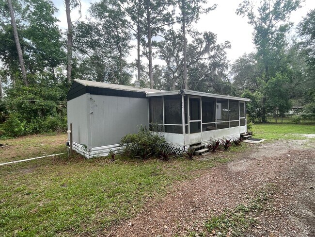 Building Photo - 1 Bedroom 1 Bath Mobile in Park