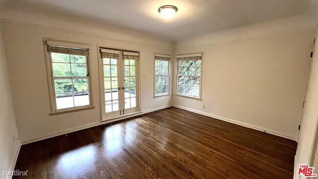 Building Photo - 4 br, 3 bath House - 1720 N Vista St