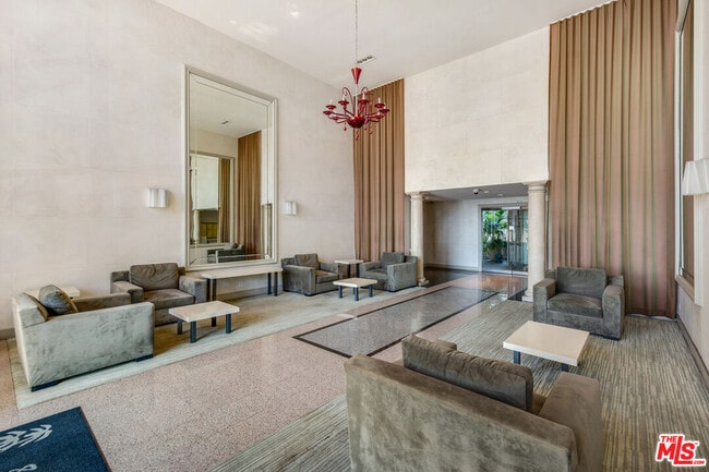 Building Photo - 801 Ocean Ave