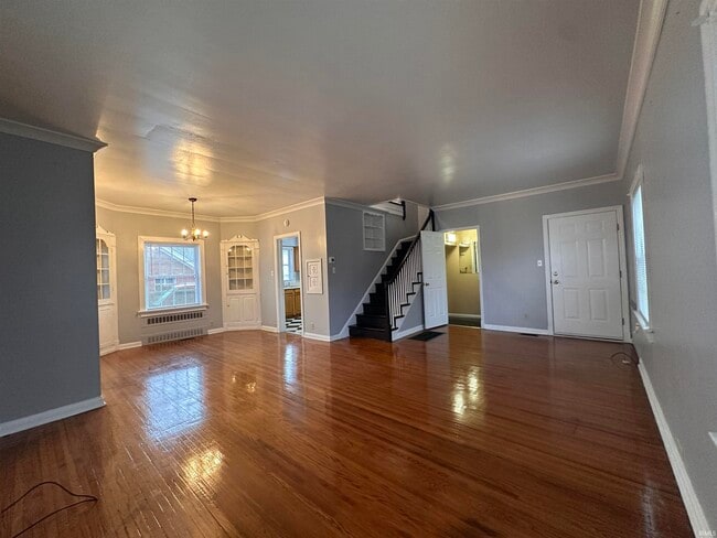 Building Photo - 909 Lincoln Ave