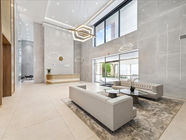 Building Photo - 1701 Hermann Dr