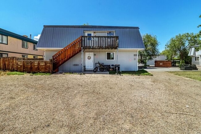 Building Photo - Charming 2-Bedroom Apartment in Prime Clifton Location