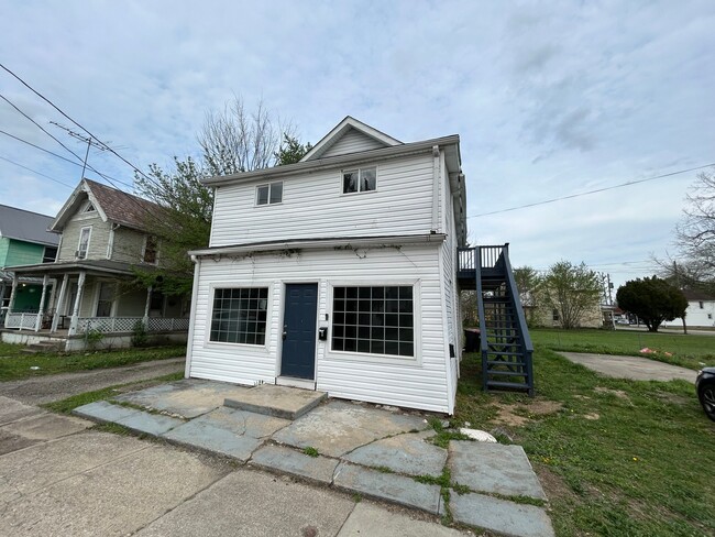 Building Photo - 8 N 8th St