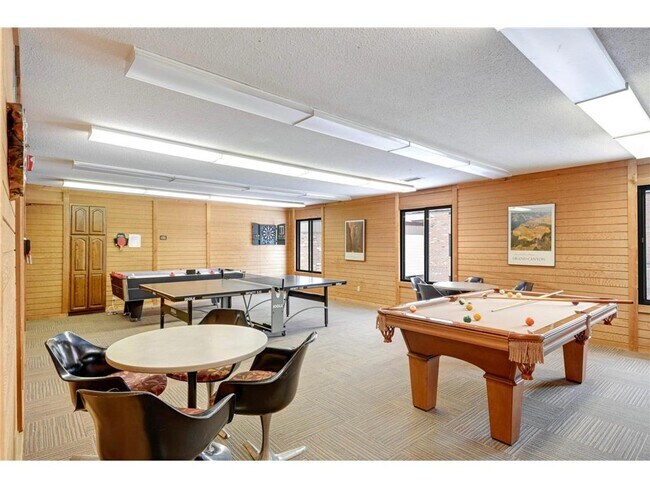 Building Photo - 7500 Cahill Rd