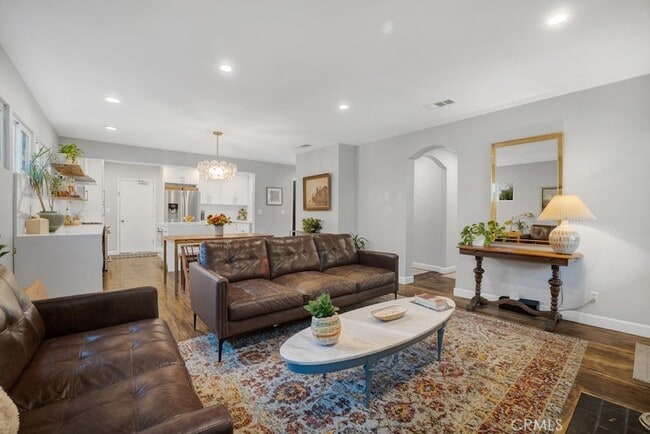 Building Photo - 22041 San Miguel St