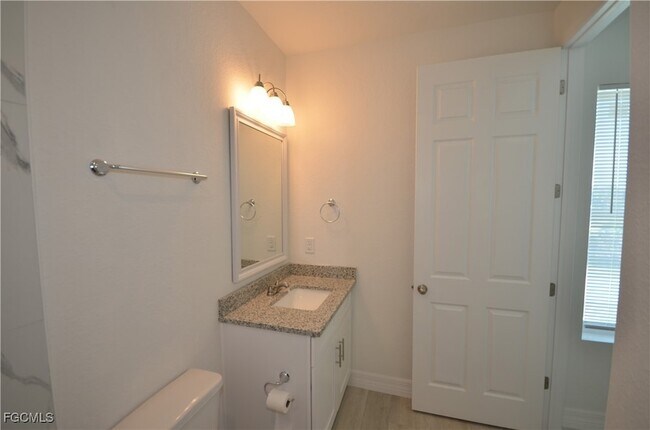Building Photo - 272 Pelton Cir